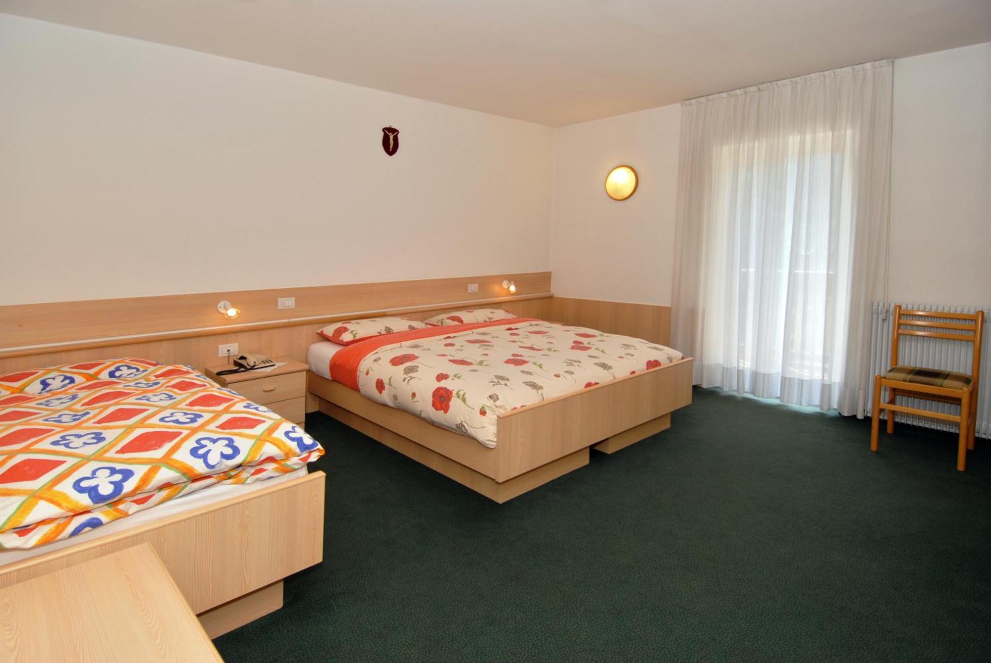 Hotel Zanon Ziano Di Fiemme Luaran gambar
